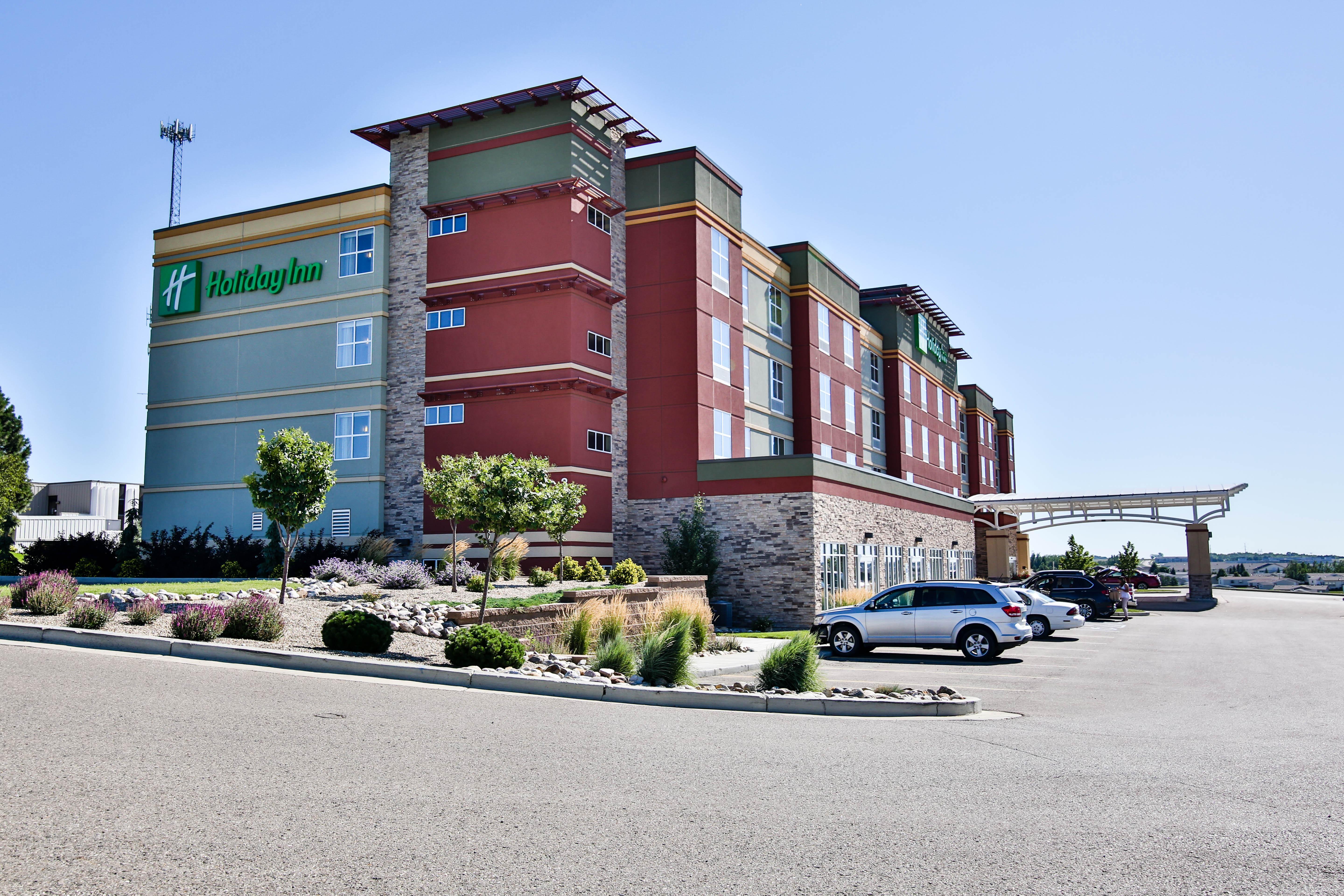 Holiday Inn Bismarck, An Ihg Hotel Exterior photo